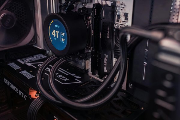 Comment configurer des alertes de sécurité pour les applications bancaires sur un Google Pixel ?