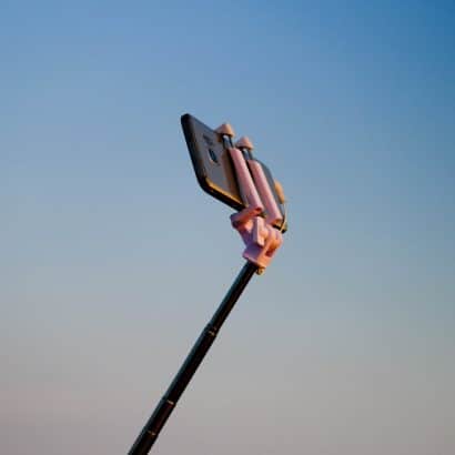 smartphone on monopod